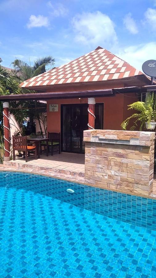 Panisara Pool Hotell